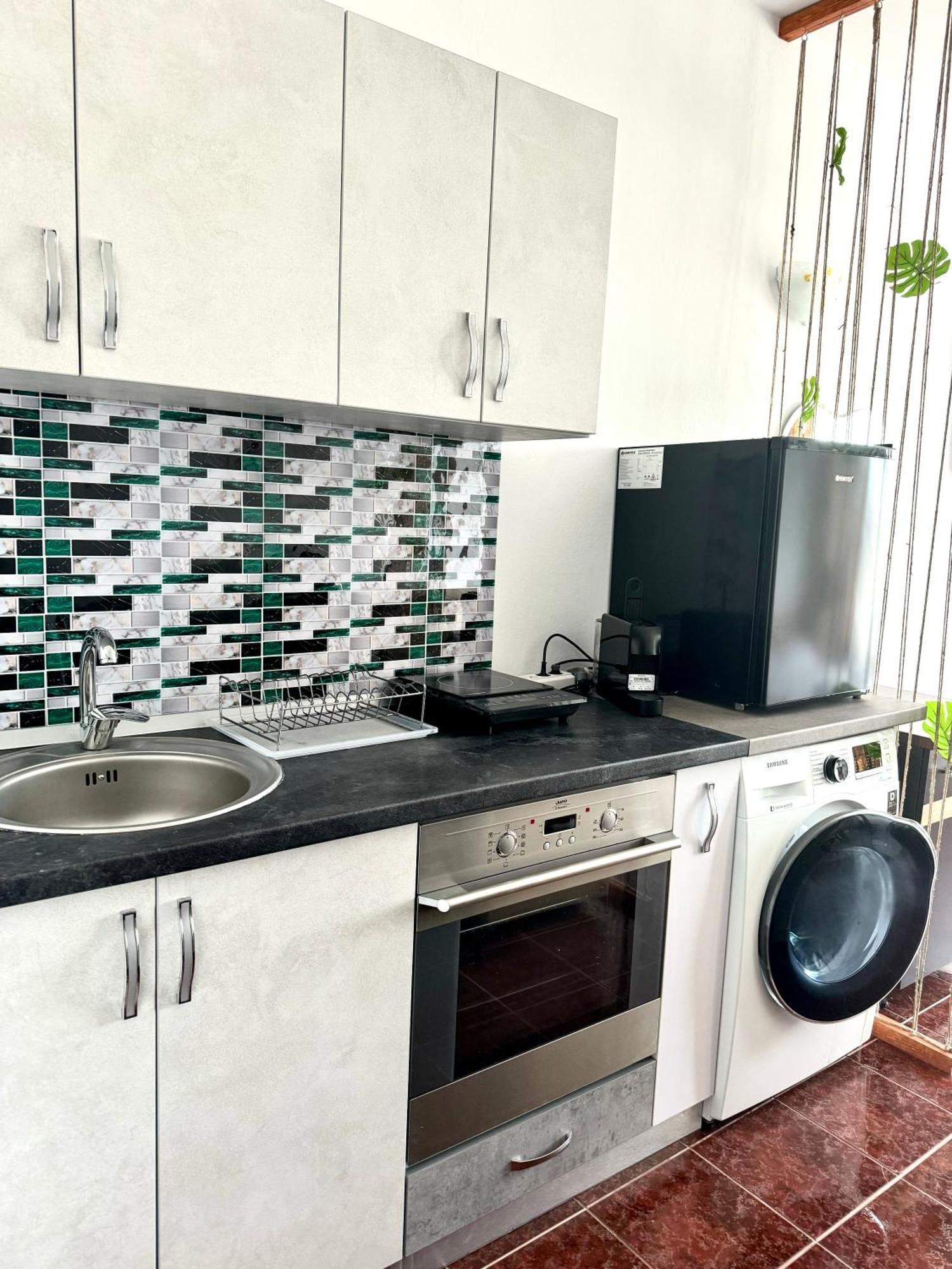 Garsoniera Saturn Apartment Mangalia Exterior foto
